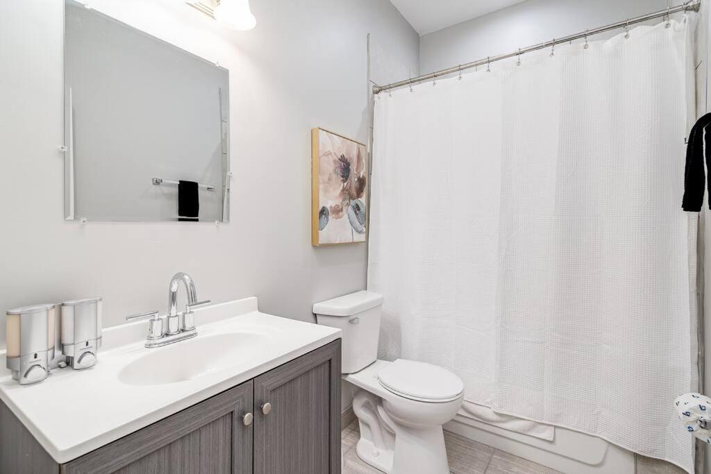 Suite 1 On Southport 4 Queen Beds Chicago Exterior foto